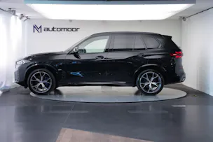 BMW X5 xDrive 48V 40d M Sport Pro Steptronic *M Sportsitze* *Panorama* *AHK*