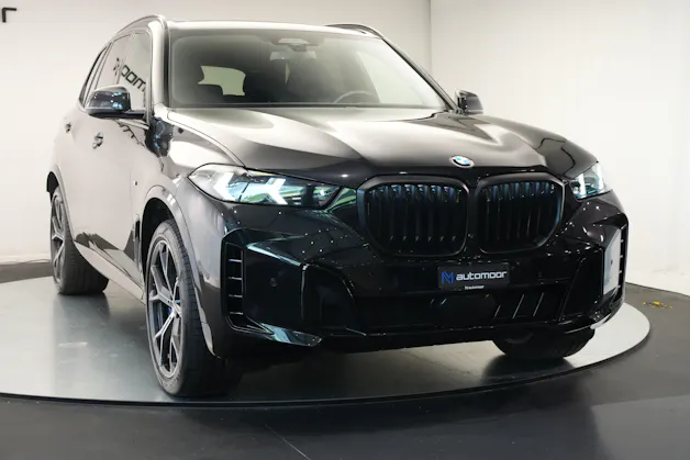 BMW X5 xDrive 48V 40d M Sport Pro Steptronic *M Sportsitze* *Panorama* *AHK*