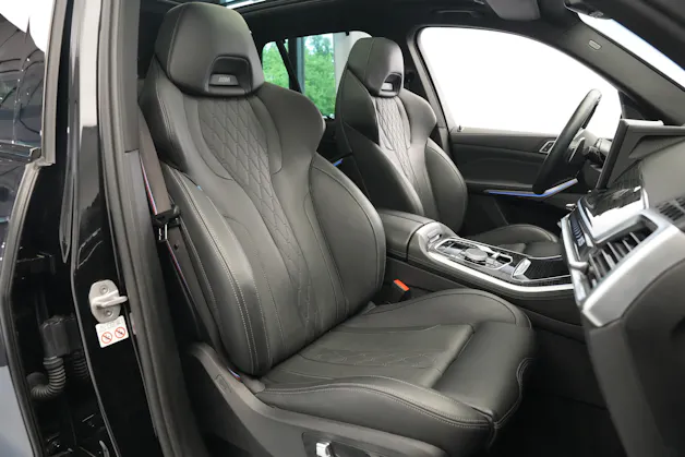 BMW X5 xDrive 48V 40d M Sport Pro Steptronic *M Sportsitze* *Panorama* *AHK*