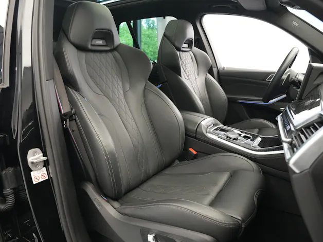 BMW X5 xDrive 48V 40d M Sport Pro Steptronic *M Sportsitze* *Panorama* *AHK*