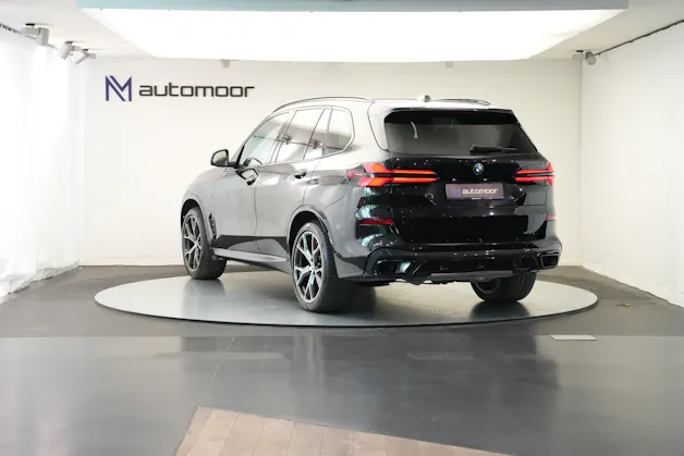 BMW X5 xDrive 48V 40d M Sport Pro Steptronic *M Sportsitze* *Panorama* *AHK*