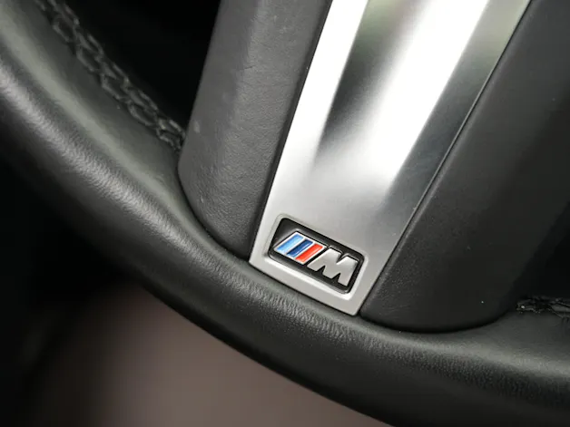 BMW 430i Gran Coupé M Sport PRO Steptronic *Carbon* *Sanremo grün* *50 Jahre* *Glasdach*