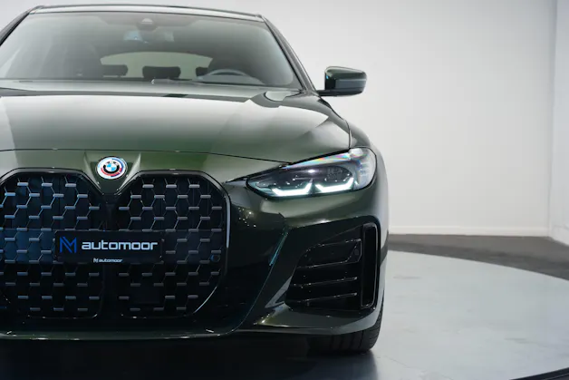 BMW 430i Gran Coupé M Sport PRO Steptronic *Carbon* *Sanremo grün* *50 Jahre* *Glasdach*