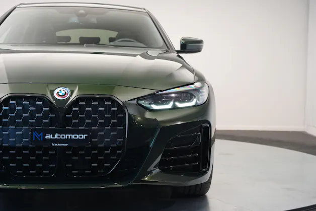BMW 430i Gran Coupé M Sport PRO Steptronic *Carbon* *Sanremo grün* *50 Jahre* *Glasdach*