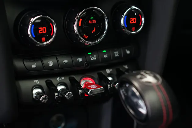 MINI Cooper S Steptronic *CH-Fahrzeug*