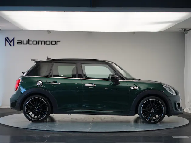 MINI Cooper S Steptronic *CH-Fahrzeug*