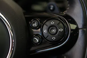 MINI Cooper S Steptronic *CH-Fahrzeug*