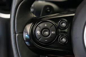 MINI Cooper S Steptronic *CH-Fahrzeug*