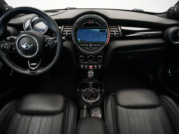 MINI Cooper S Steptronic *CH-Fahrzeug*