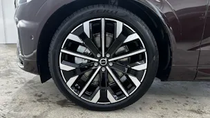 VOLVO XC60 2.0 T8 TE Ultra Dark eAWD