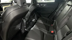 VOLVO XC60 2.0 T8 TE Ultra Dark eAWD