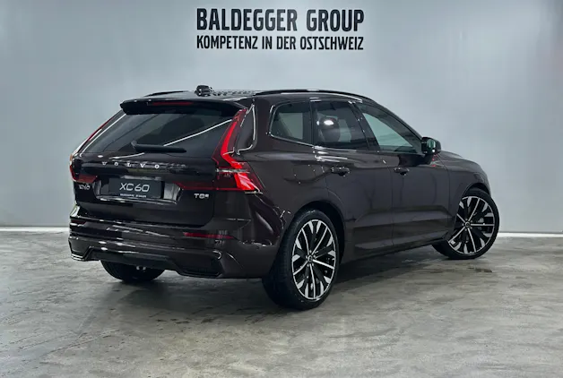 VOLVO XC60 2.0 T8 TE Ultra Dark eAWD