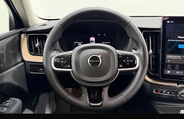 VOLVO XC60 2.0 T8 TE Ultra Dark eAWD