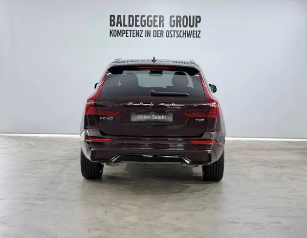 VOLVO XC60 2.0 T8 TE Ultra Dark eAWD