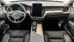 VOLVO XC60 2.0 T8 TE Ultra Dark eAWD