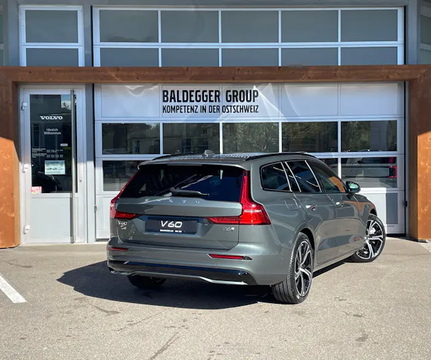 VOLVO V60 2.0 T6 TE Ultra Dark eAWD