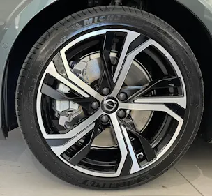 VOLVO V60 2.0 T6 TE Ultra Dark eAWD