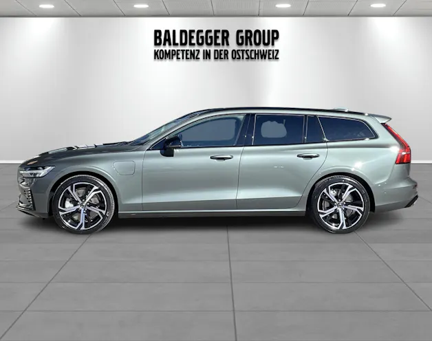 VOLVO V60 2.0 T6 TE Ultra Dark eAWD