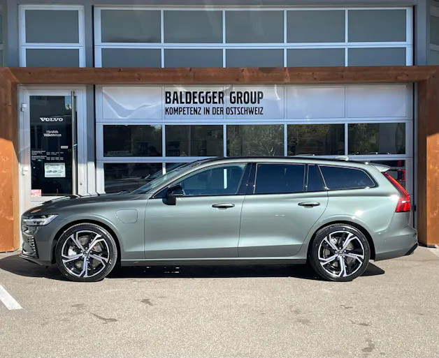 VOLVO V60 2.0 T6 TE Ultra Dark eAWD