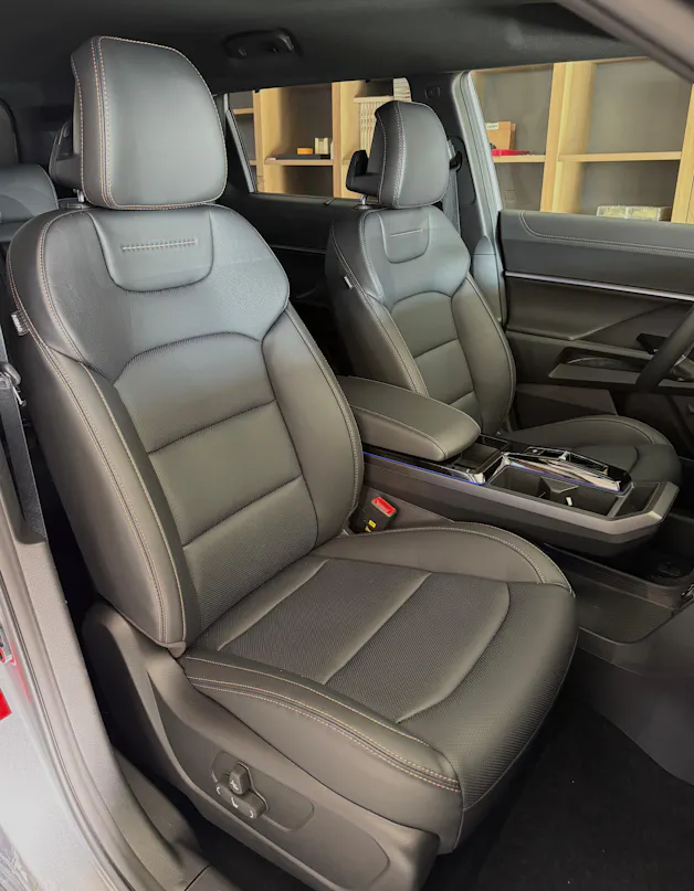 KGM -SsangYong Torres 1.5 TGDI Hybrid Titanium AT