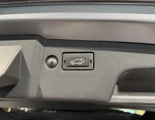 KGM -SsangYong Torres 1.5 TGDI Hybrid Titanium AT