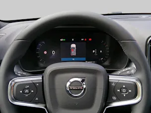VOLVO XC40 2.0 B4 MH Black Edition