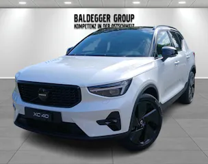 VOLVO XC40 2.0 B4 MH Black Edition
