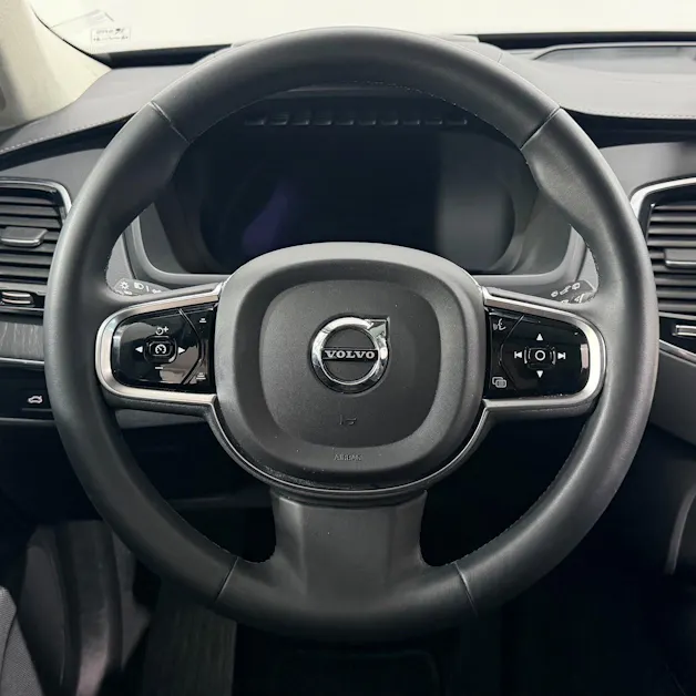 VOLVO XC90 2.0 T8 TE Ultimate Dark 7