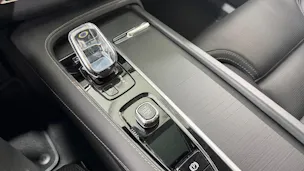 VOLVO XC90 2.0 T8 TE Ultimate Dark 7