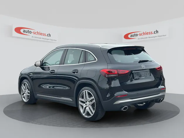 MERCEDES-BENZ GLA 35 AMG 4Matic 8G-Speedshift DCT