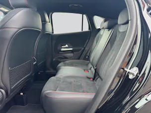 MERCEDES-BENZ GLA 35 AMG 4Matic 8G-Speedshift DCT