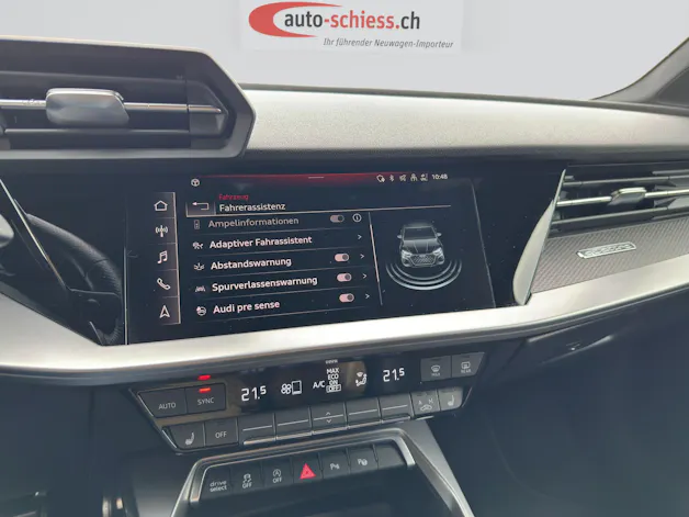 AUDI RS3 Limousine 2.5 TSI quattro Schwarz Plus S-tronic