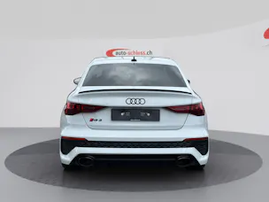 AUDI RS3 Limousine 2.5 TSI quattro Schwarz Plus S-tronic