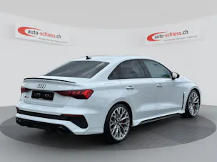 AUDI RS3 Limousine 2.5 TSI quattro Schwarz Plus S-tronic