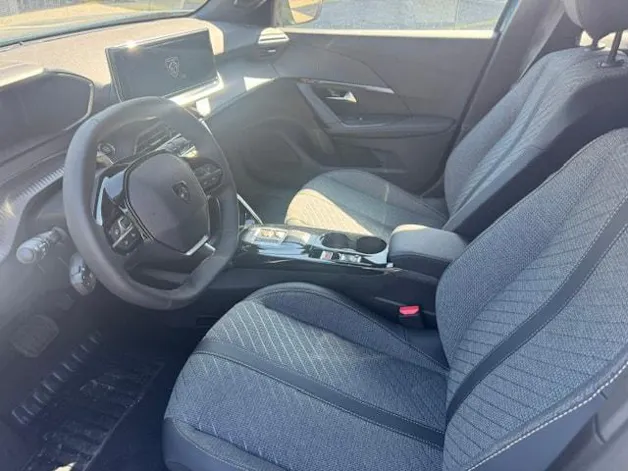 PEUGEOT 2008 MHEV Allure prenium
