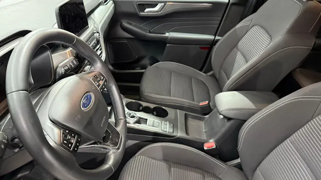 FORD Kuga 2.5 Plug-in Hybrid Titani