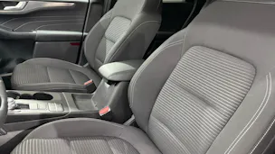 FORD Kuga 2.5 Plug-in Hybrid Titani