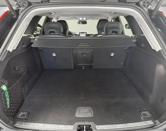 VOLVO XC60 2.0 T6 TE Plus Dark eAWD