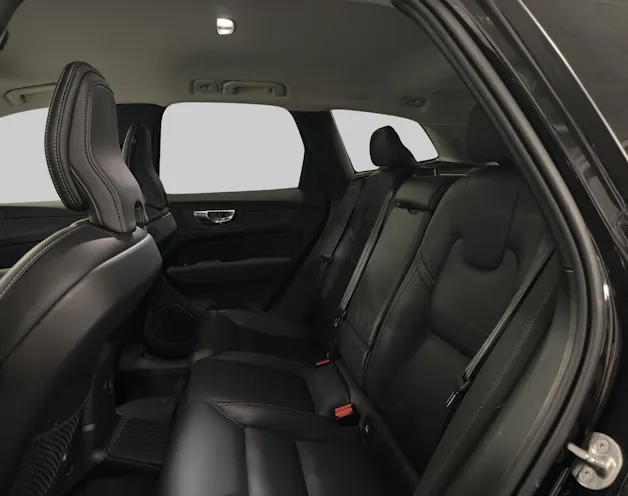 VOLVO XC60 2.0 T6 TE Plus Dark eAWD