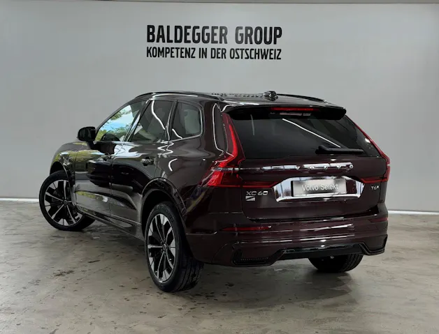 VOLVO XC60 2.0 T6 TE Ultra Dark eAWD