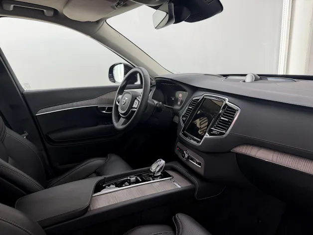VOLVO XC90 2.0 T8 TE Ultimate Dark 7