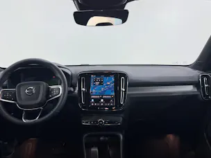 VOLVO EX40 Twin Black Edition AWD
