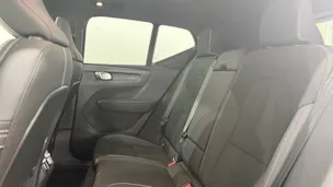 VOLVO EX40 Twin Black Edition AWD