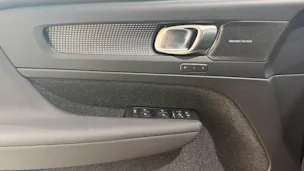 VOLVO EX40 Twin Black Edition AWD
