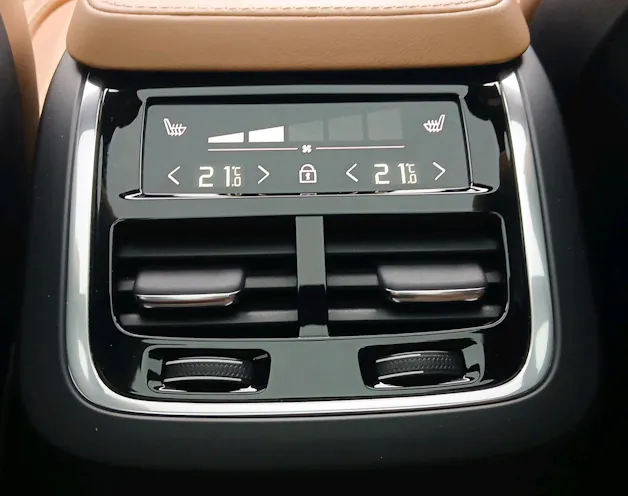 VOLVO XC90 2.0 T8 TE Inscription 7P.