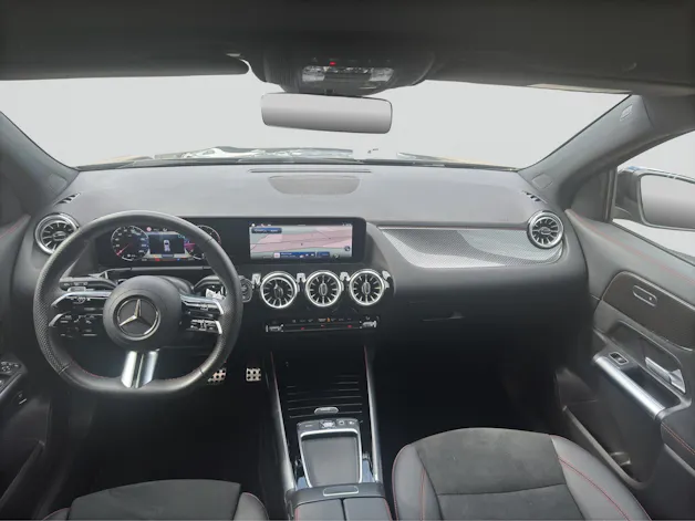 MERCEDES-BENZ GLA 220d 4Matic 8G-DCT AMG Line