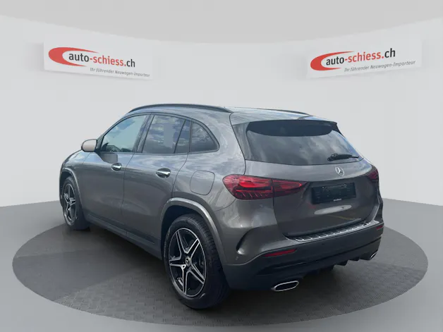 MERCEDES-BENZ GLA 220d 4Matic 8G-DCT AMG Line