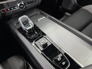 VOLVO XC60 2.0 T8 TE XCENTRIC Black