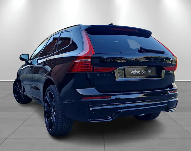 VOLVO XC60 2.0 T8 TE XCENTRIC Black