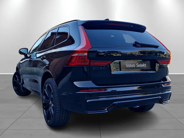 VOLVO XC60 2.0 T8 TE XCENTRIC Black